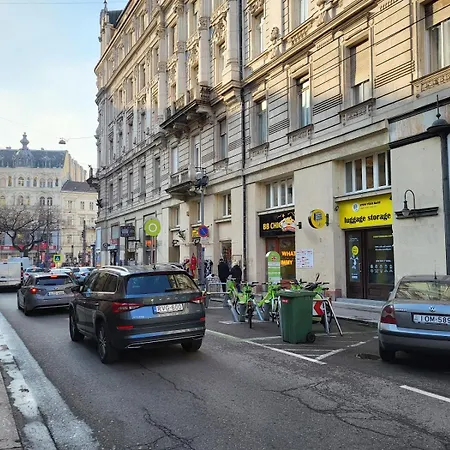 Deluxe2 Next To The Synagogue Free Air Conditioner Apartamento *